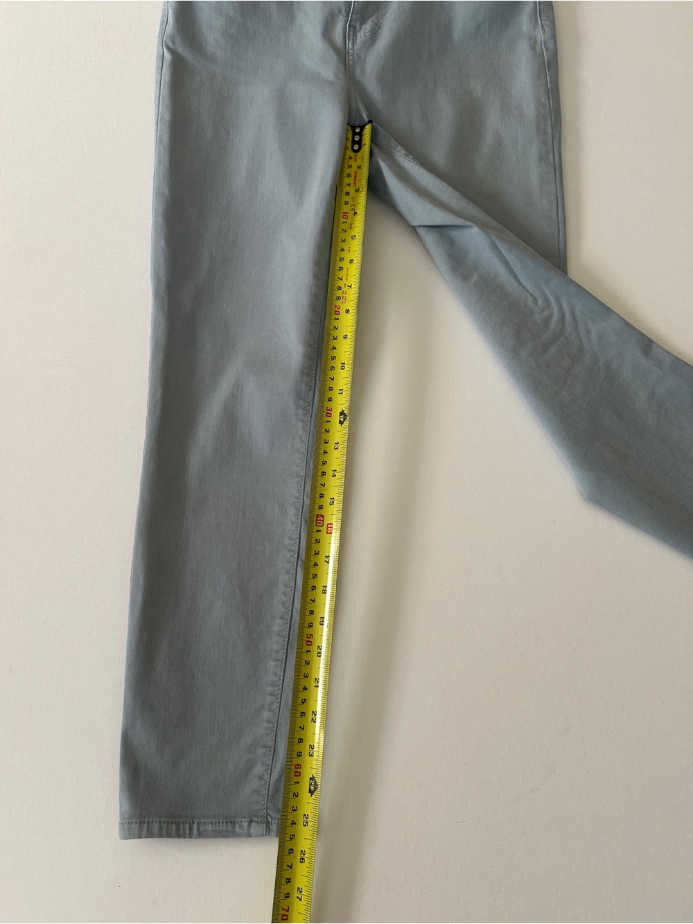 Buffalo High-Rise Slim Jeans in powder blue - Picture 3 of 7